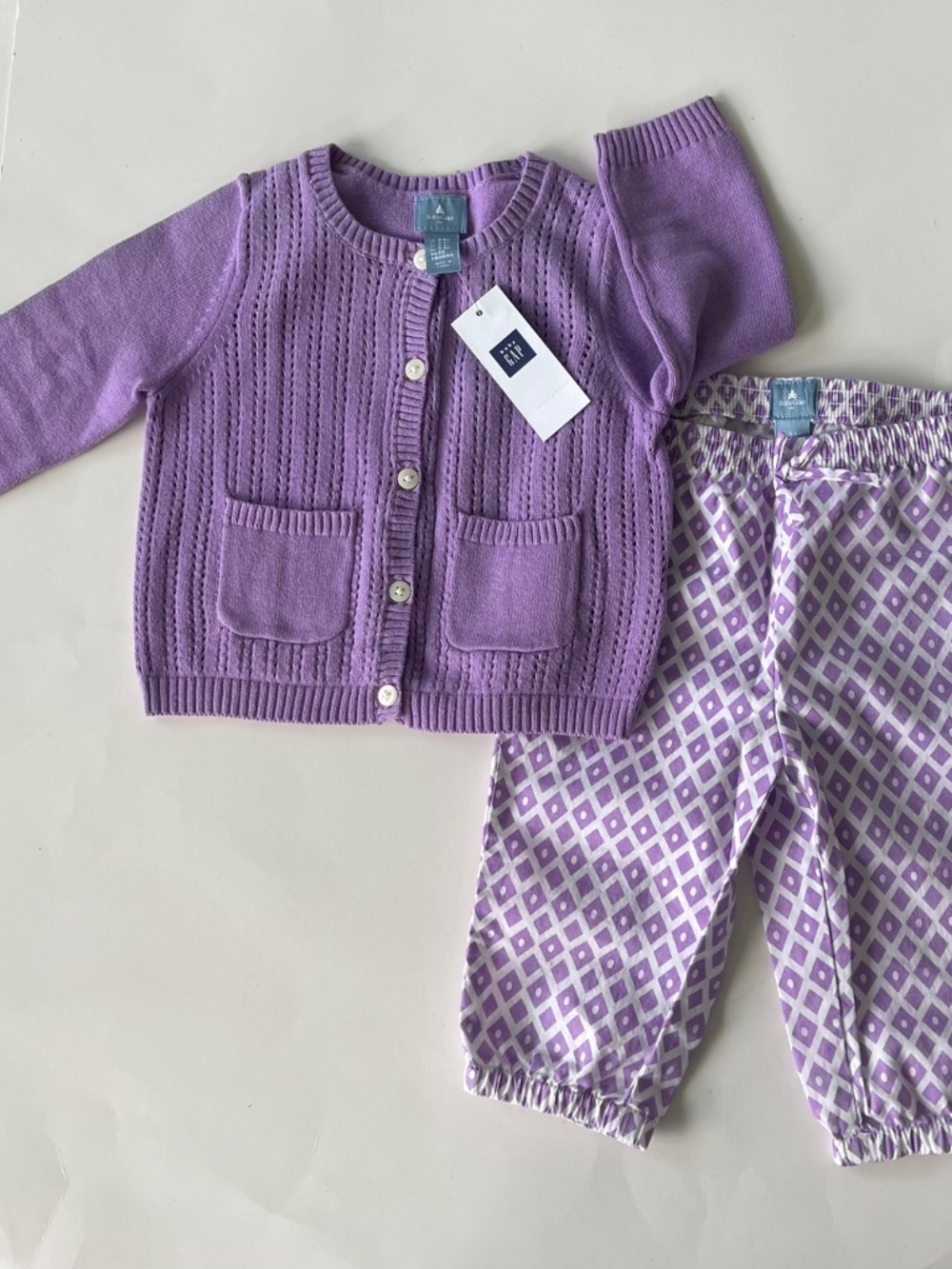 Baby gap girls sweater cardigan and pants Set 3-6 months NEW - Picture 10 of 15